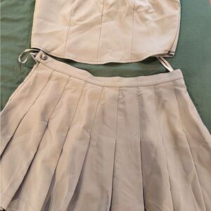 Boohoo Chic Gray Skirt Set